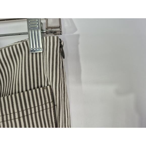 New w/Tag Trina Turk Whitewash/Gray Striped Cropped Fortunate Pant US 4 RT $248 - Picture 7 of 9